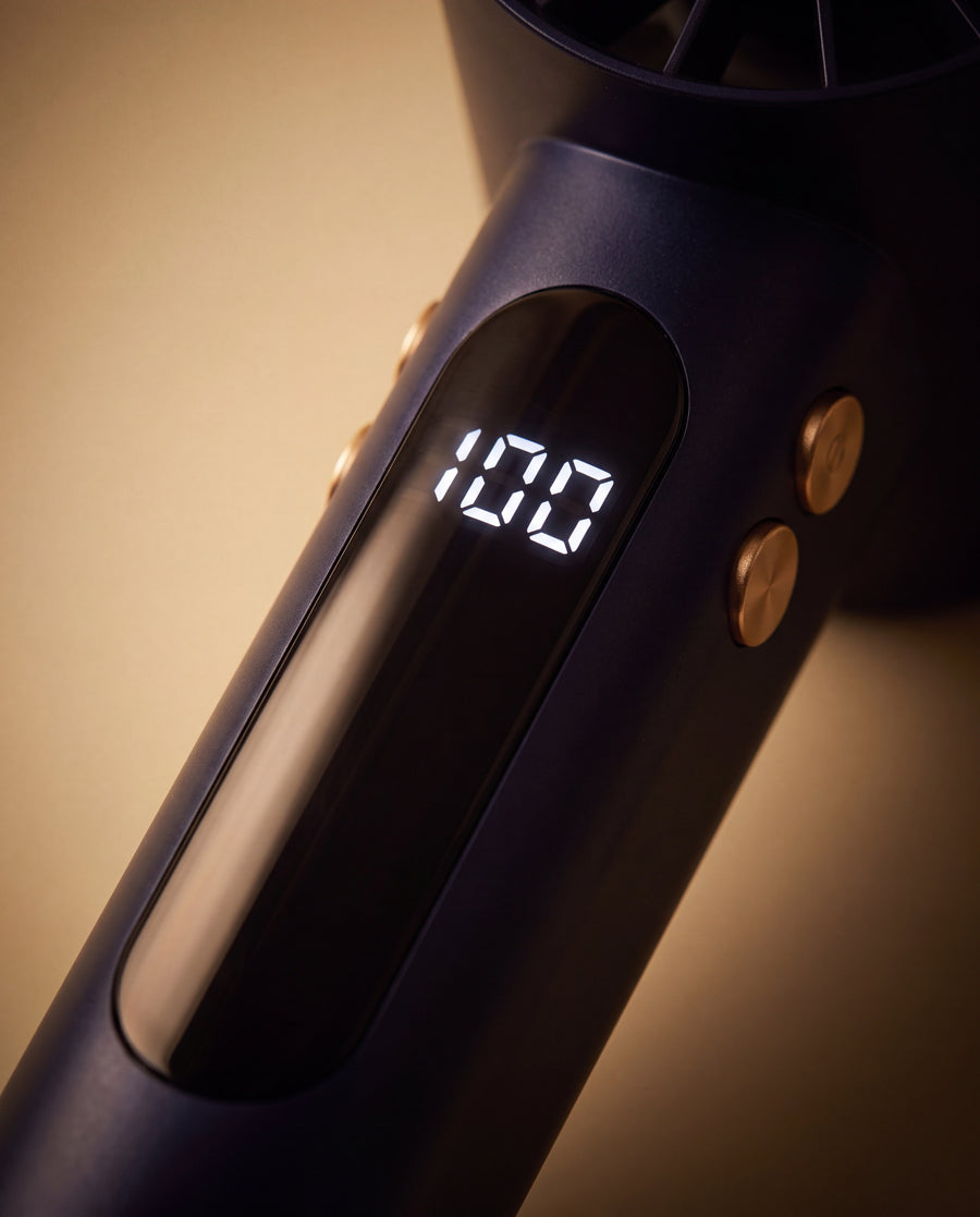 The Halo's LED display lit up showing the live battery percentage
